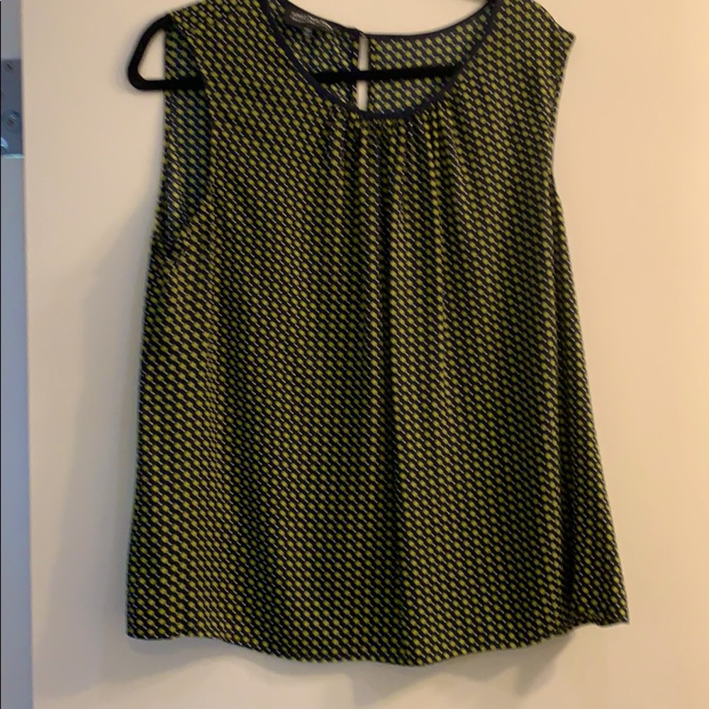 Jones New York Navy/Lime Green Polka Dot Shell